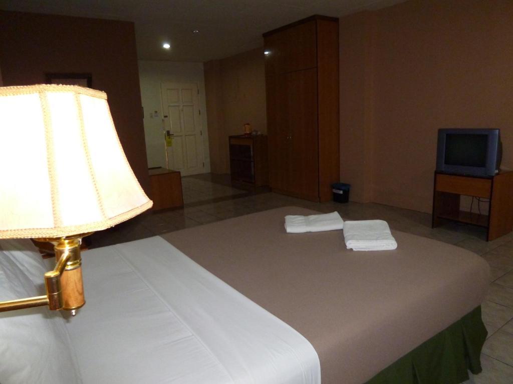 Sequoia Inn Davao Номер фото